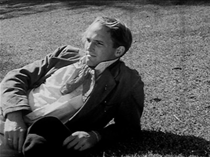 Here_Comes_Everybody_Film_Distributed_by_Les_Blank_tm