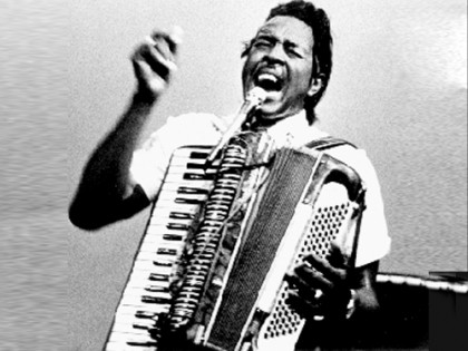 Hot_Pepper_CLifton_Chenier_Film_by_Les_Blank_Flower_Films_sm