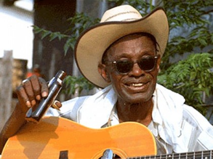 The_Blues_Accordin'_to_Lightnin'_Hopkins_film_by_Les_Blank_TM